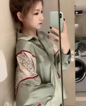 高端定制长腿妹子一枚