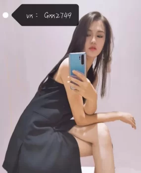 玩了个小骚母狗