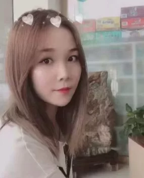 狼友苦找的兼职小姐姐