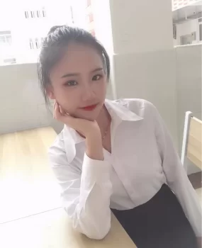 97年兼职大学生，够嫩，大长腿，身材服务超一流