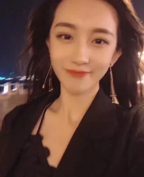 真实体验兼职学生妹