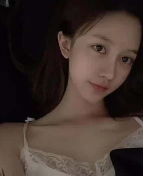 出差朋友推荐的颜值妹子