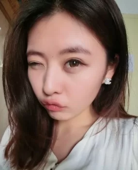 望京姨妈红听话直接啪