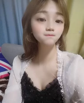 网上认识出来兼职的漂亮mm