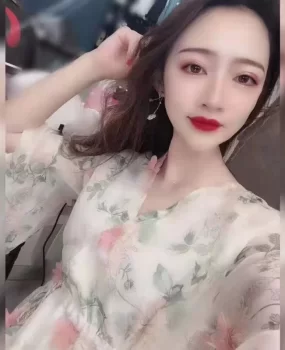 情侣酒店内自带服务