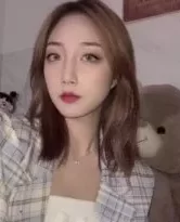 今天带朋友出去玩，太爽了这学生妹