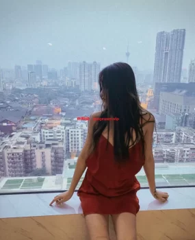 性感风骚任你开发的幼师