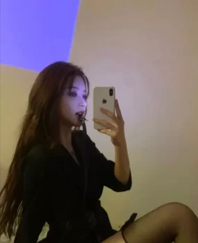 上海普陀风骚水多大奶性感黑丝模特兼职妹子