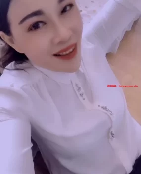 盛岸路风骚少妇