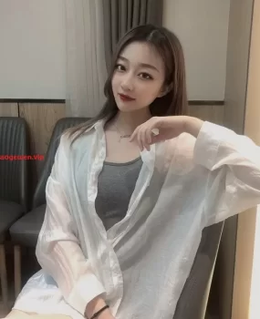 江苏无锡青纯出水高质量模特嫩妹疯狂中出爆操