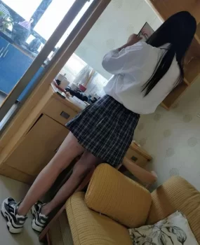 武汉兼职大学生，爆操中出