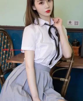 无锡约艺校妹妹 粉嫩粉嫩的操起来真舒服