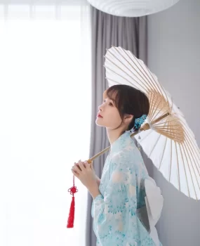 清纯自然脸 零整容 刚下水 167C 00后