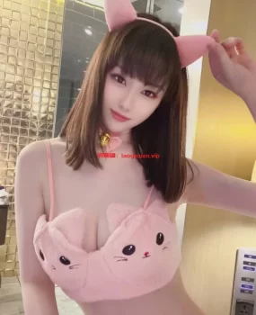 活泼的兔女郎