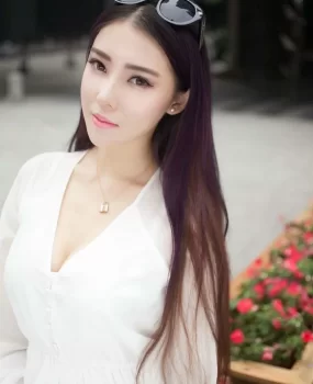 约了昆明一名极品嫩模 叫起来真的尼玛淫荡