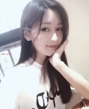 江阴刚下水外卖妹