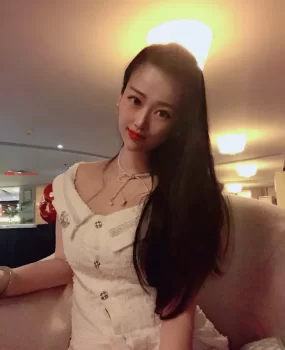 三亚极品外围模特菲菲