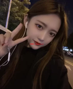 艺校甜美清新声乐系学妹