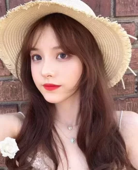 酒店前台妹子兼职