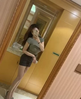 北京深喉妹子激情四射